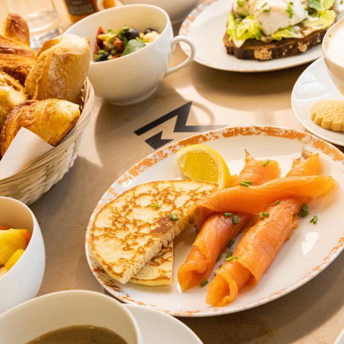 Le brunch du Café Mulot Place des Vosges