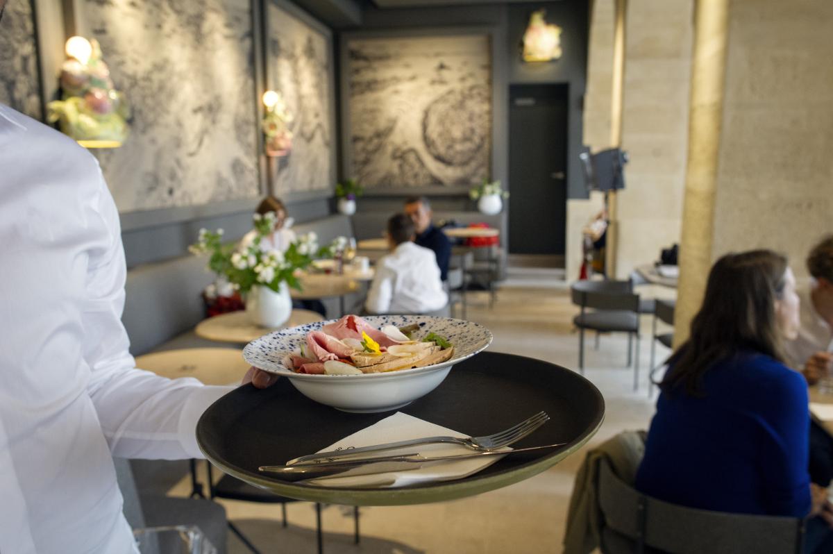 Le Cafe Mulot Victor Hugo House Place Des Vosges The Cafe Le Cafe Mulot Victor Hugo House Place Des Vosges The Cafe